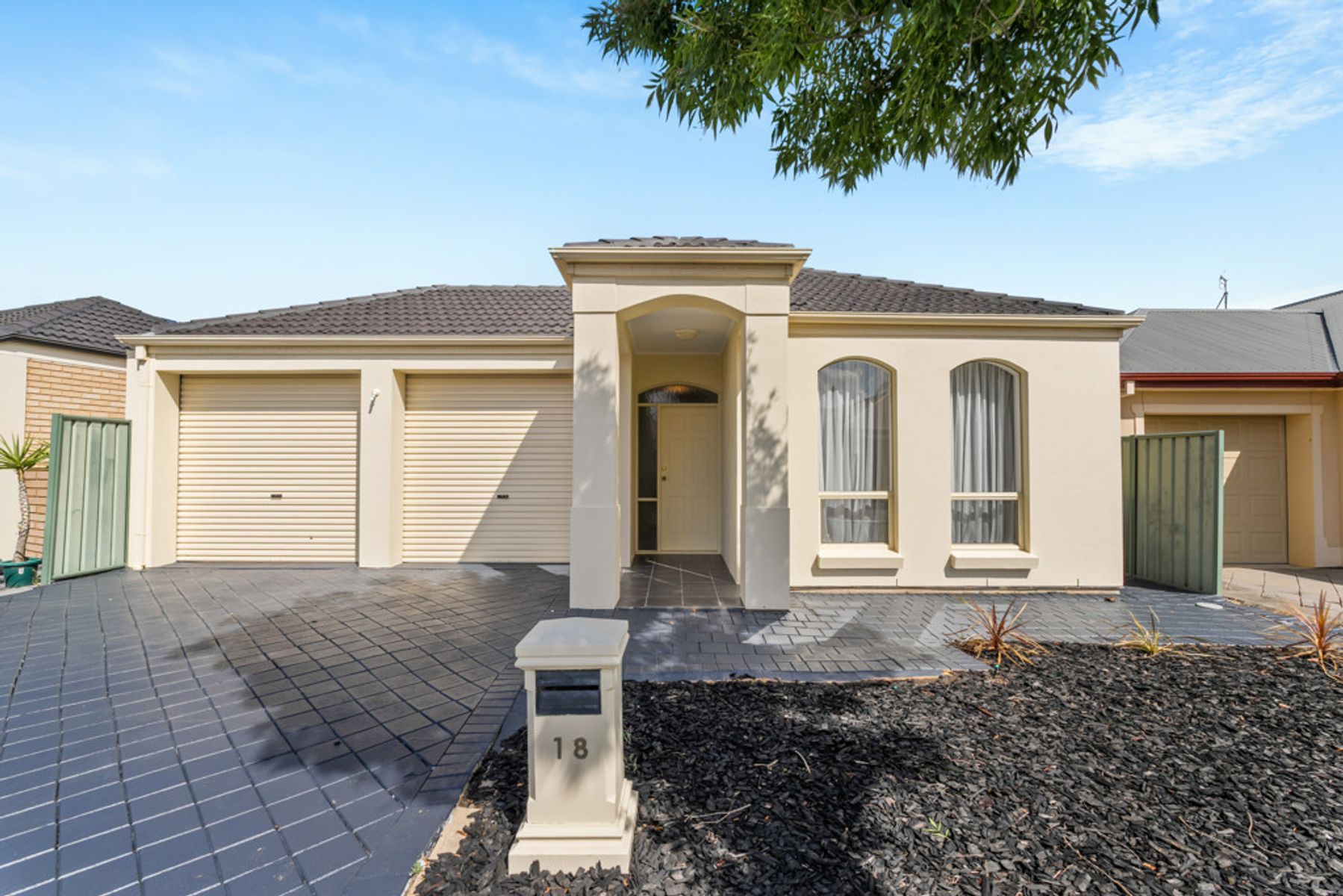 18 Newland Way, Mawson Lakes, SA 5095, Mawson Lakes - Thumbnail 2