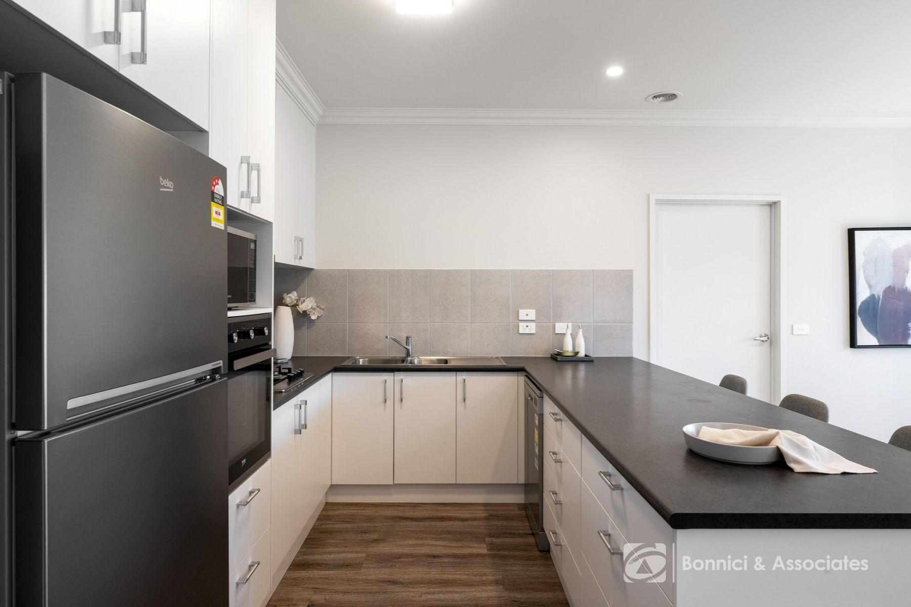 7 Elmwood Circuit, Wodonga VIC 3690, Wodonga - Thumbnail 4