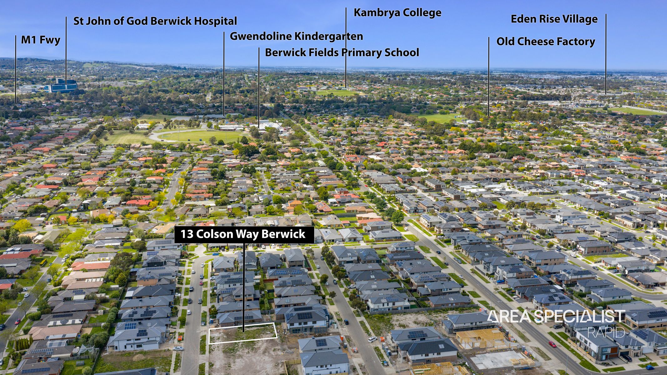 13 Colson Way, Berwick, VIC 3806, Berwick - Thumbnail 3