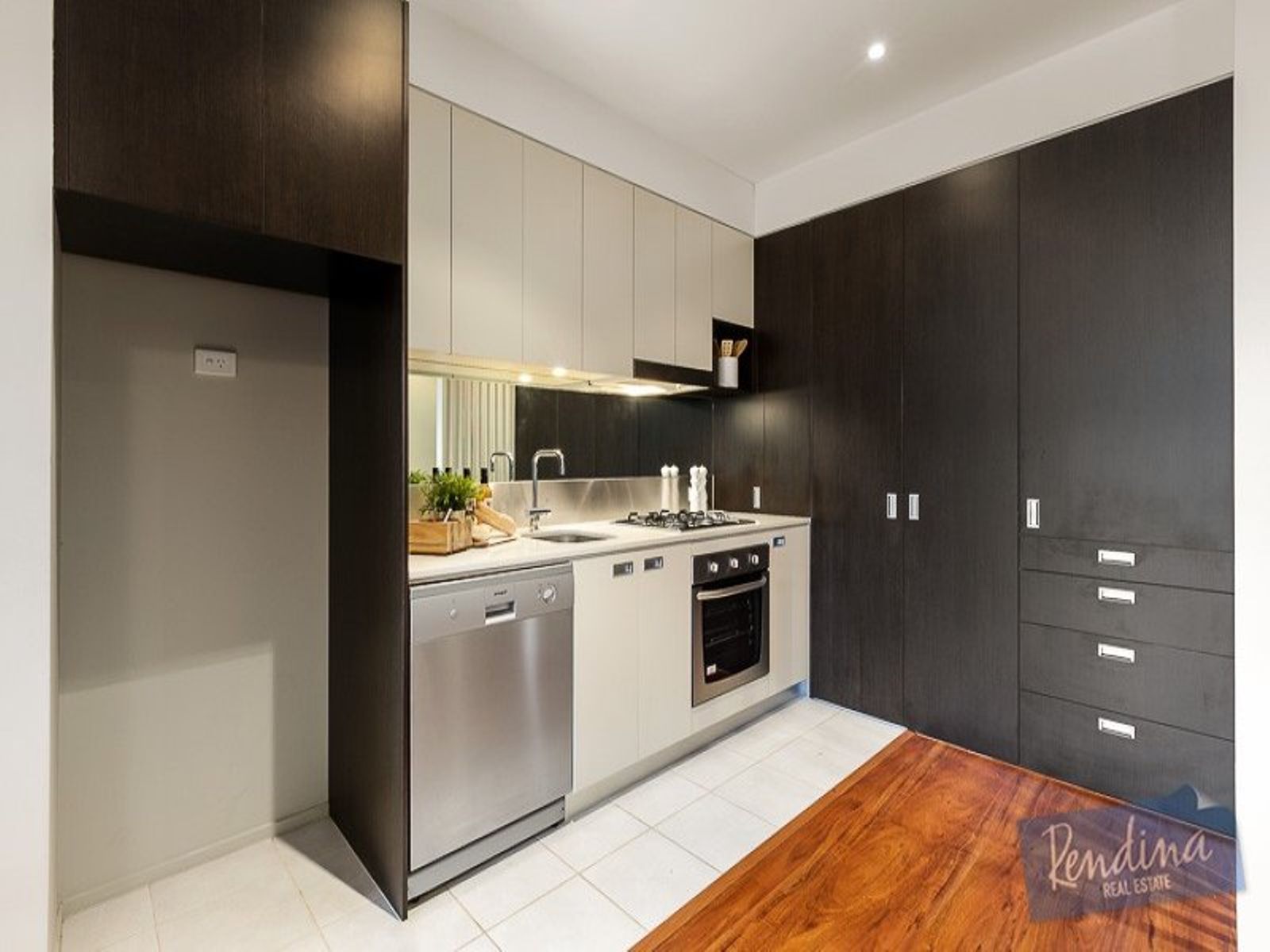 9G/86 Altona Street, Kensington - Thumbnail 3