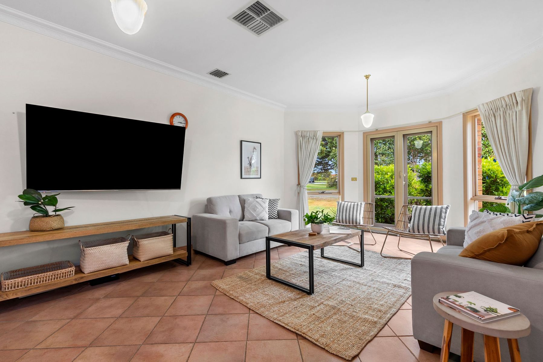 2 Eagle Street, Mornington, VIC 3931, Mornington - Thumbnail 4