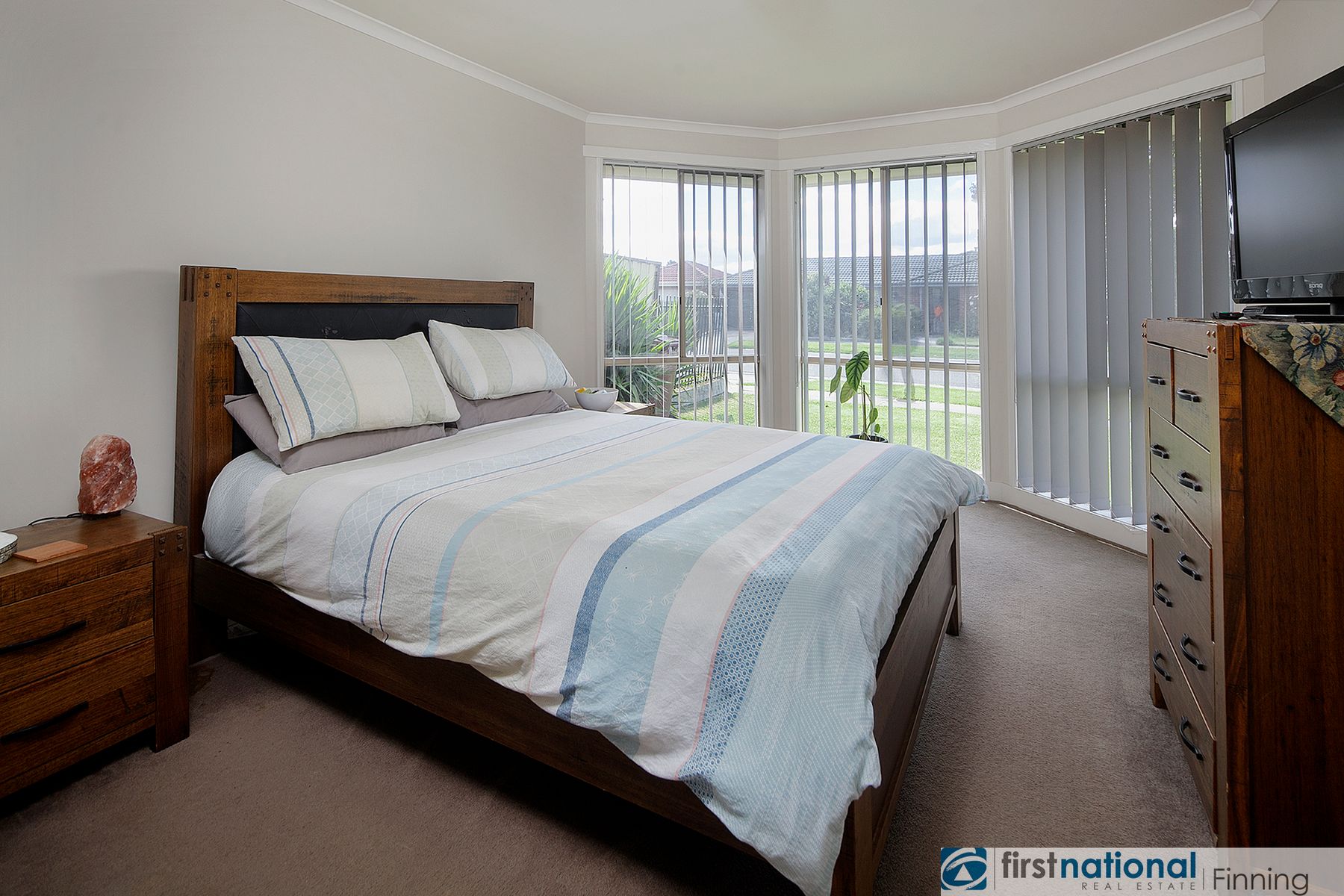 45 Trafalgar Way, Cranbourne East VIC 3977, Cranbourne East - Thumbnail 3