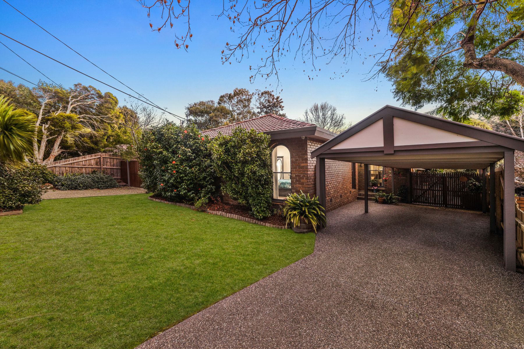 7 Hollyoak Court, Ferntree Gully, VIC 3156, Ferntree Gully - Thumbnail 2