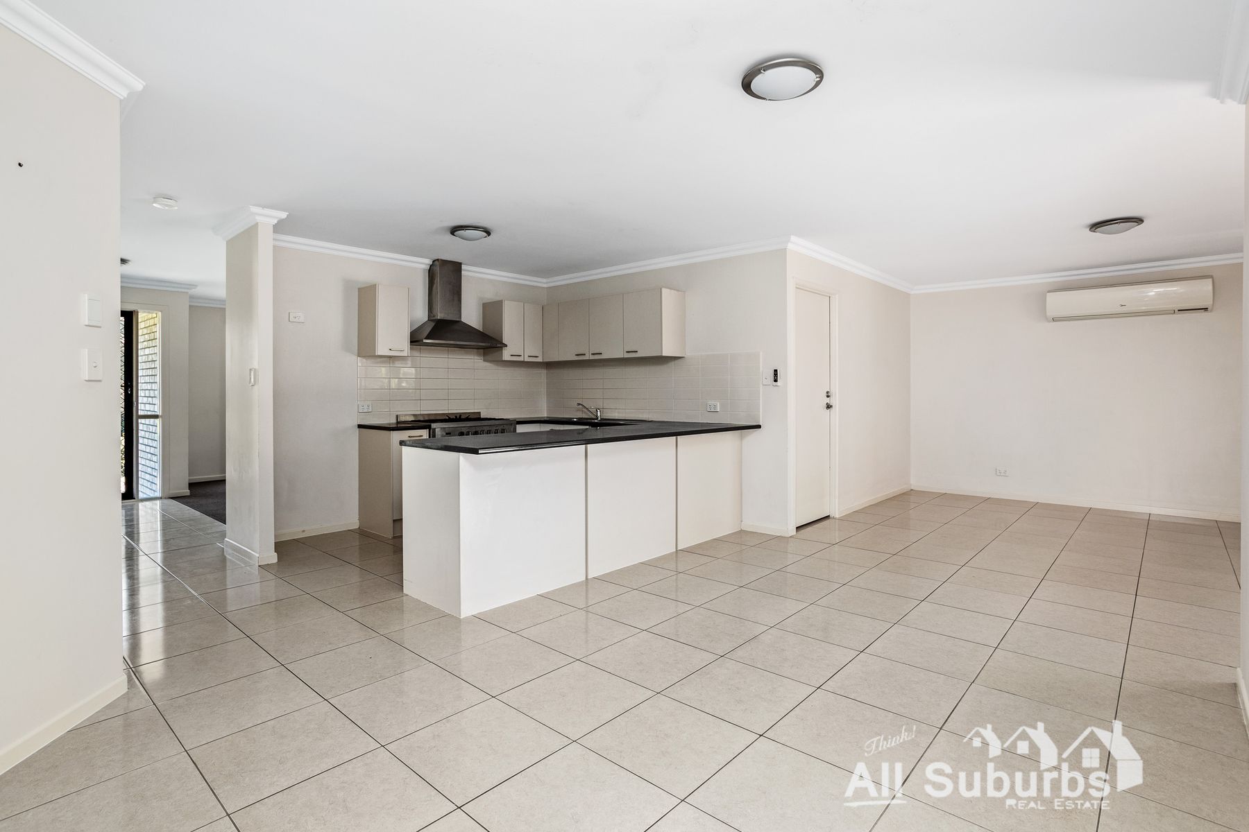 51 Yolla Street, Eagleby QLD 4207, Eagleby - Thumbnail 5