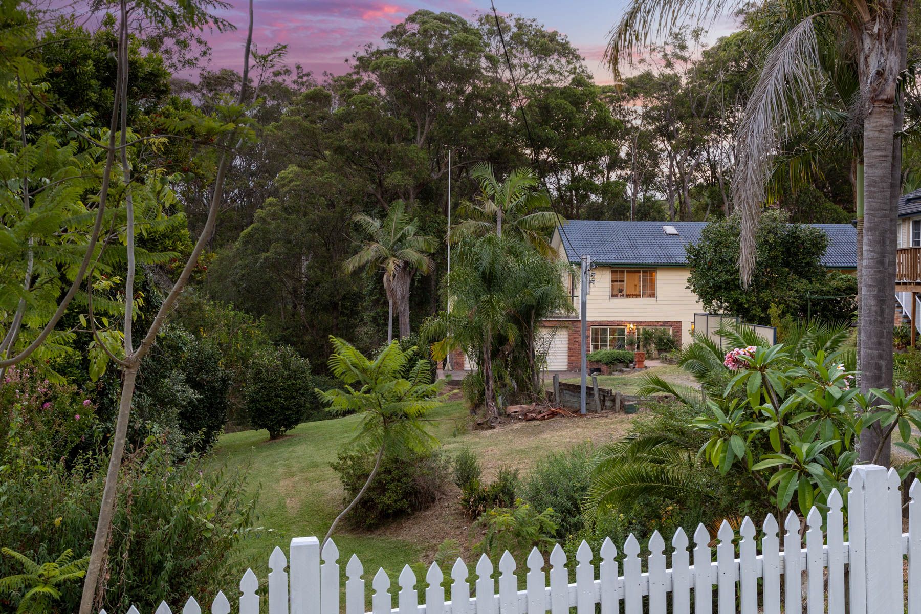 8 Rodgers Street, Teralba, NSW 2284, Teralba, - Thumbnail 2