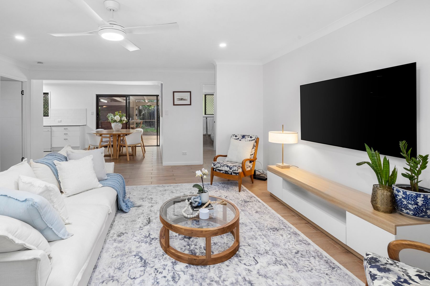 16 Lawson Street, Capalaba QLD 4157, Capalaba - Thumbnail 4