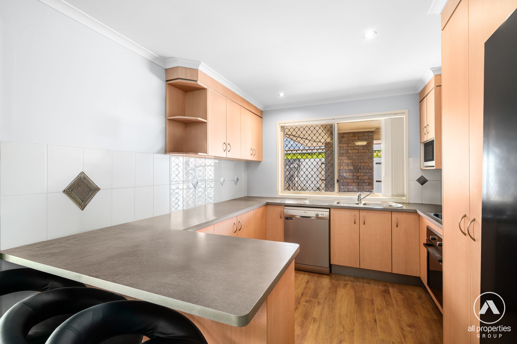 32 Gumview Close, Regents Park QLD 4118, Regents Park - Thumbnail 5