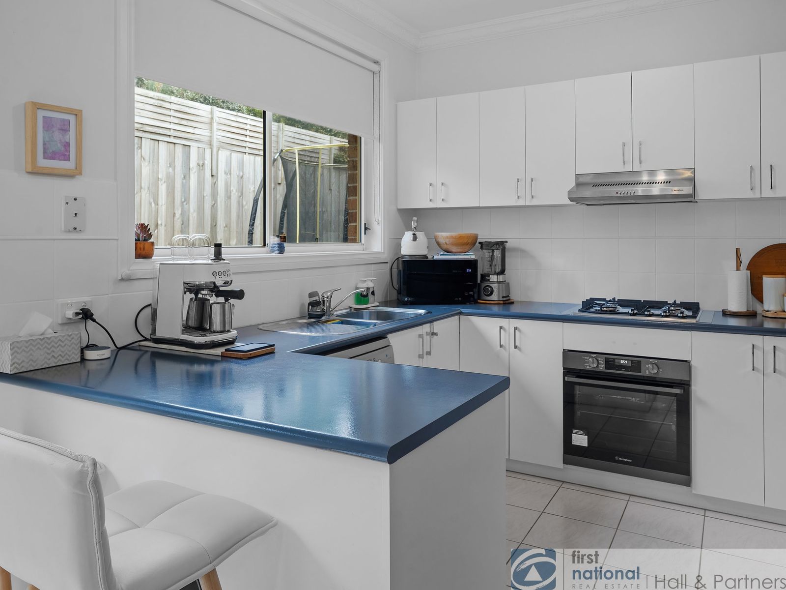 3/3 Farm Road, Cheltenham VIC 3192, Cheltenham - Thumbnail 3