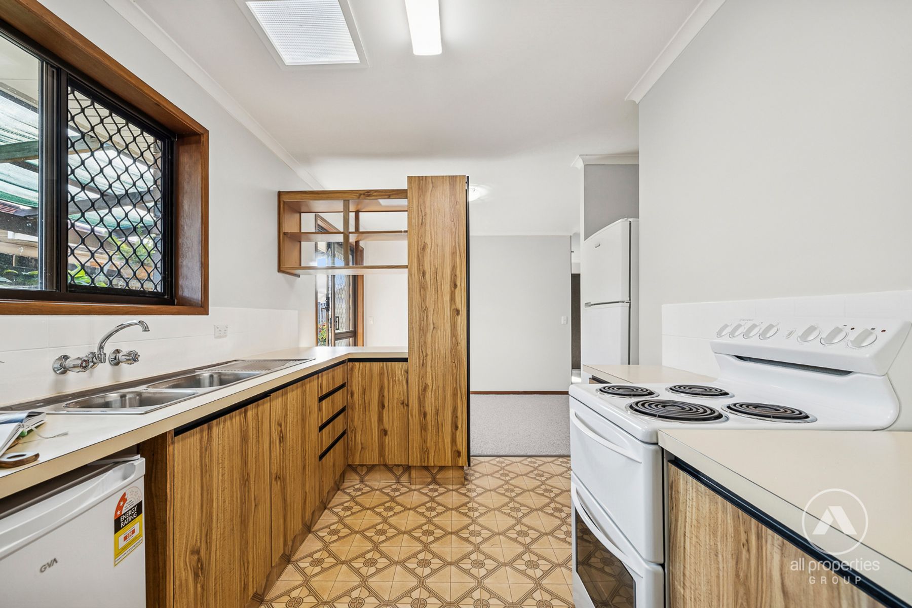 2/10 Davebill Court, Labrador QLD 4215, Labrador - Thumbnail 8