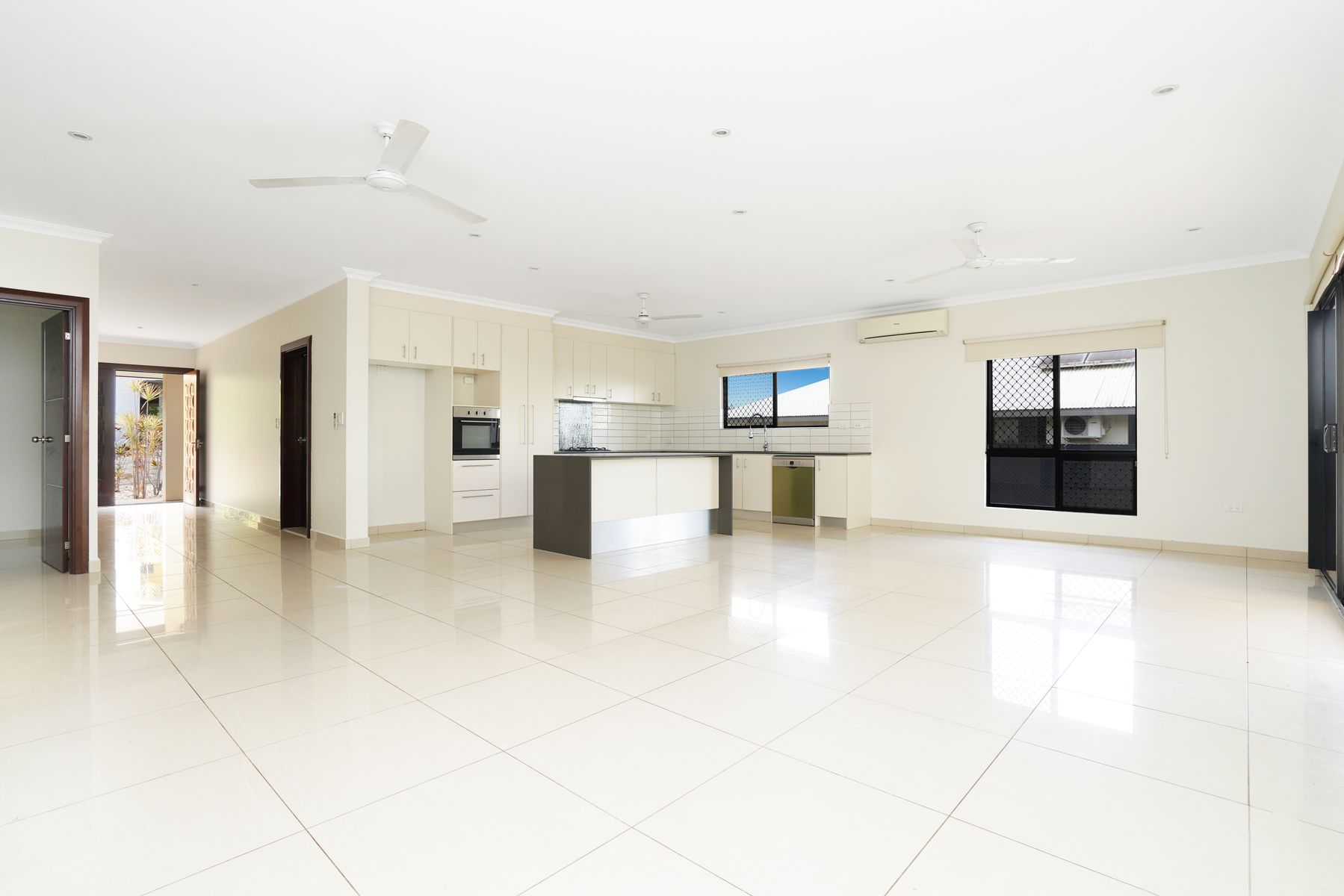 10 Wewak Court, Johnston NT 0832, Johnston - Thumbnail 2