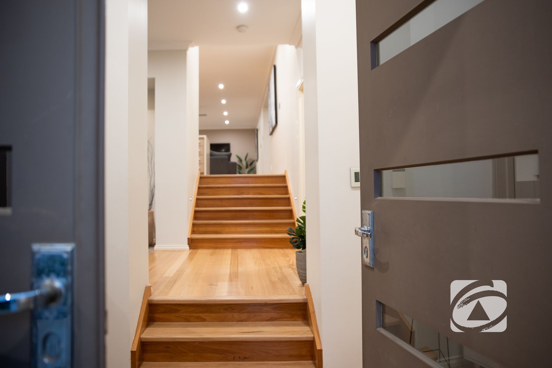15 Coachwood Crescent, Narre Warren VIC 3805, Narre Warren - Thumbnail 2