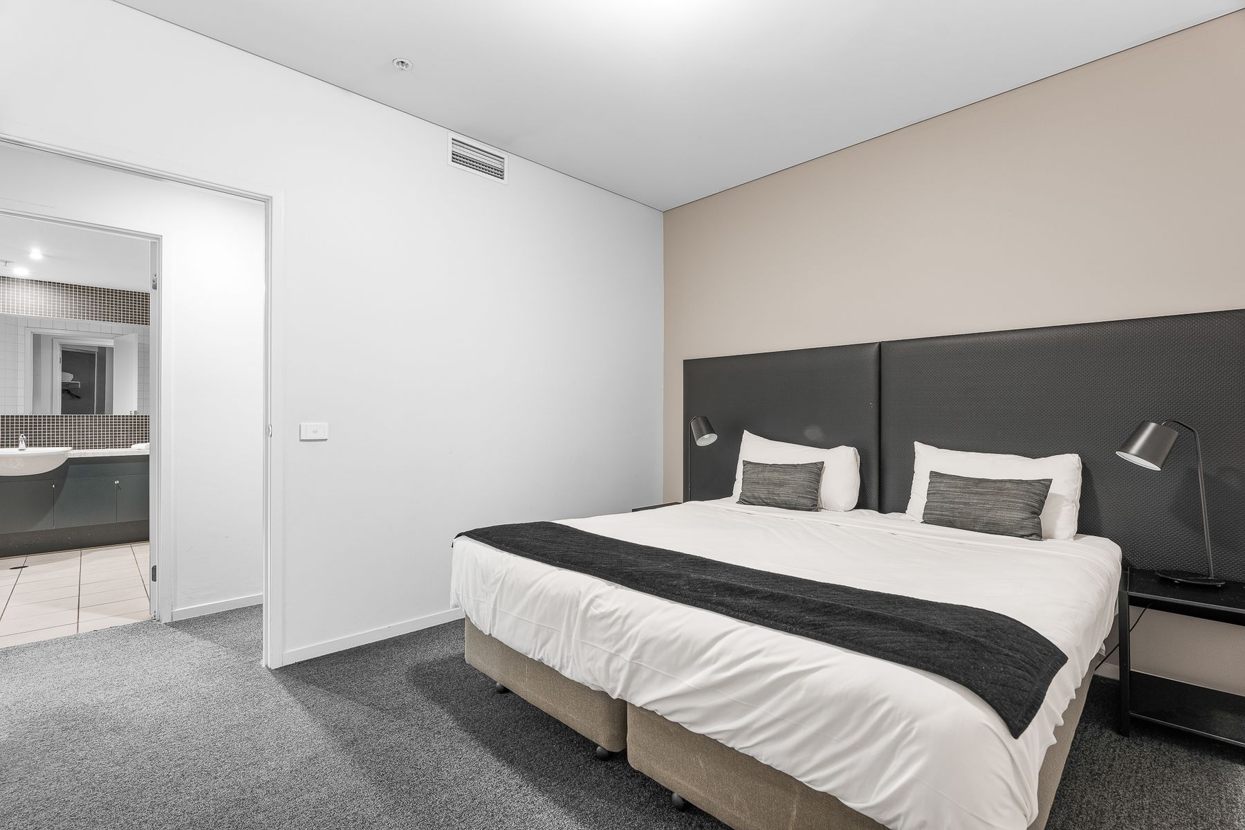 1310/33 City Road, Southbank, VIC 3006, Southbank - Thumbnail 8