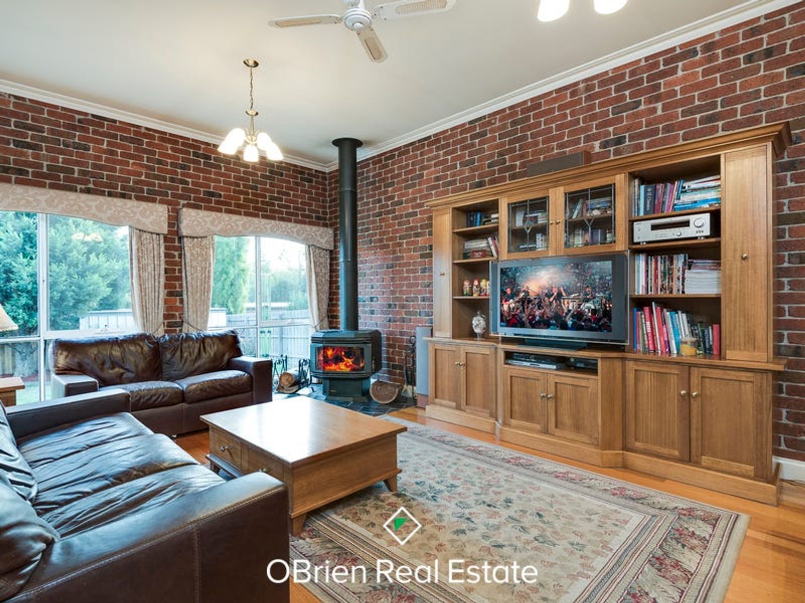 13 George Bass Avenue, Endeavour Hills, VIC 3802, Endeavour Hills - Thumbnail 2