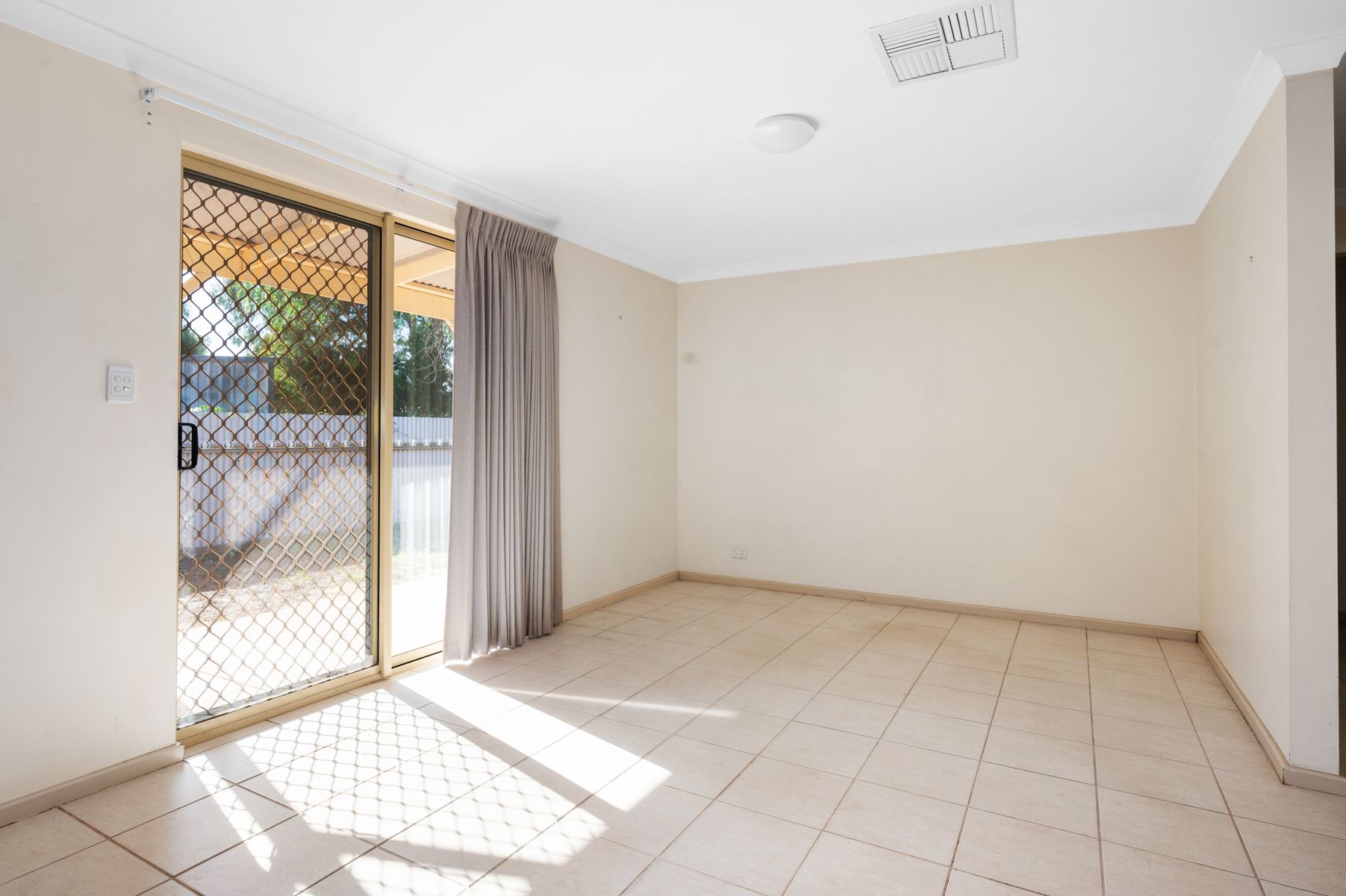 67A Campbell Street, Kalgoorlie WA 6430, Kalgoorlie - Thumbnail 5