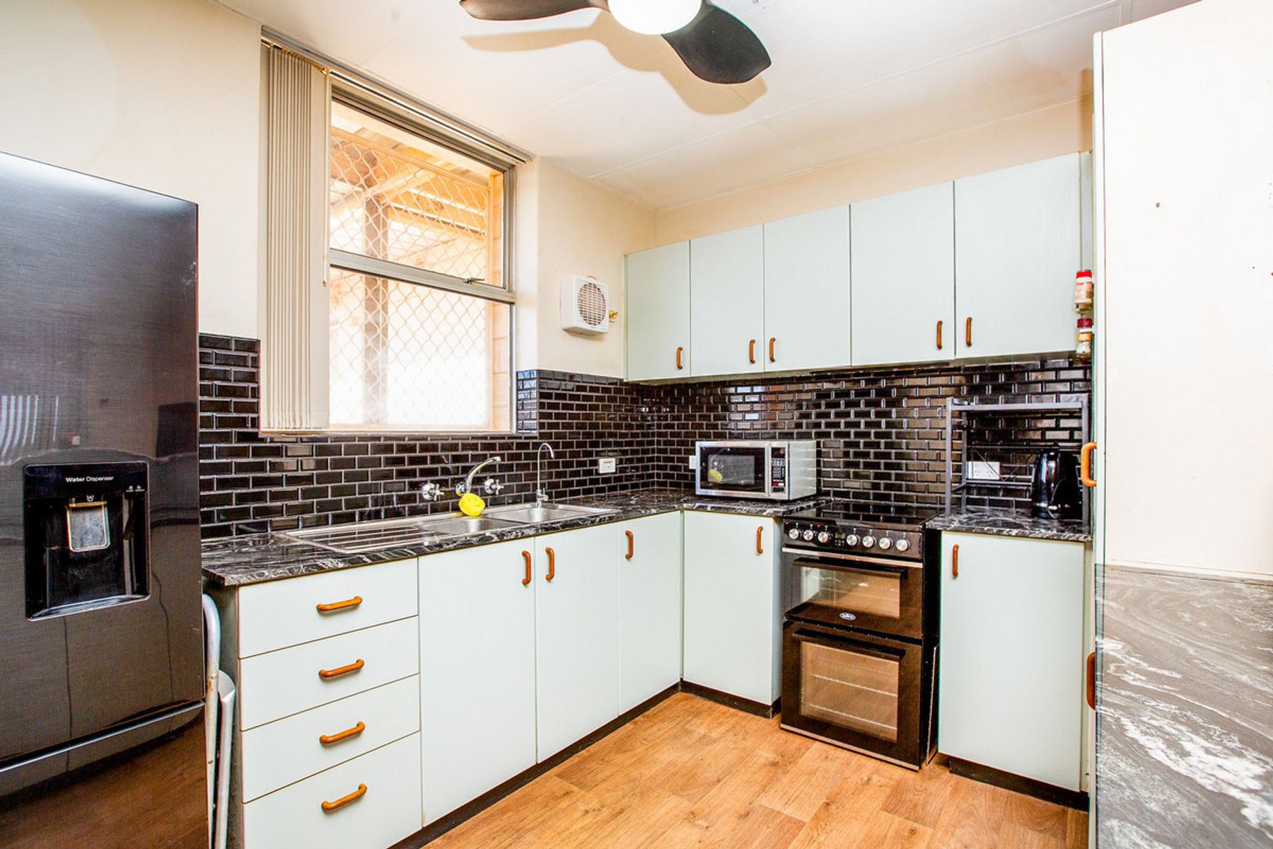 602/15-21 Welsh Street, South Hedland WA 6722, South Hedland - Thumbnail 4