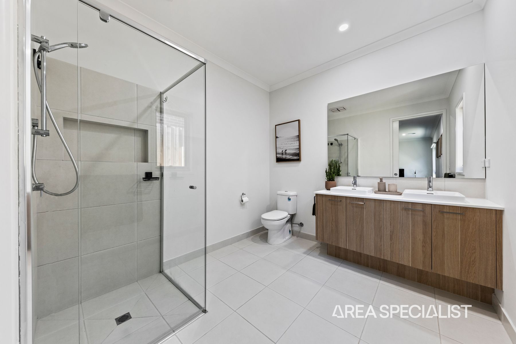 22 Tramway Street, Warragul, Warragul - Thumbnail 5