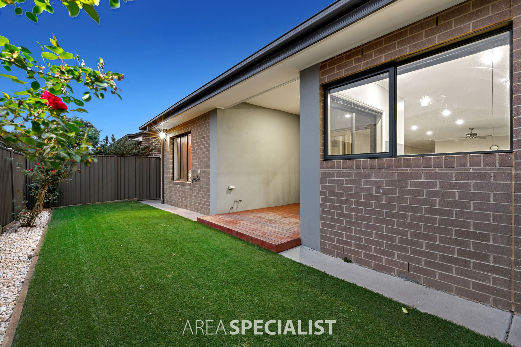 13 Howden Street, Cranbourne East, VIC 3977, Cranbourne East - Thumbnail 8