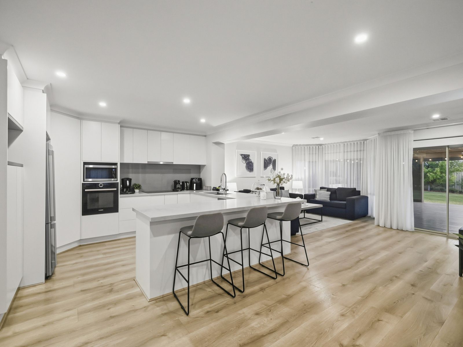 22 Maddison Circuit, Darley VIC 3340, Darley - Thumbnail 2