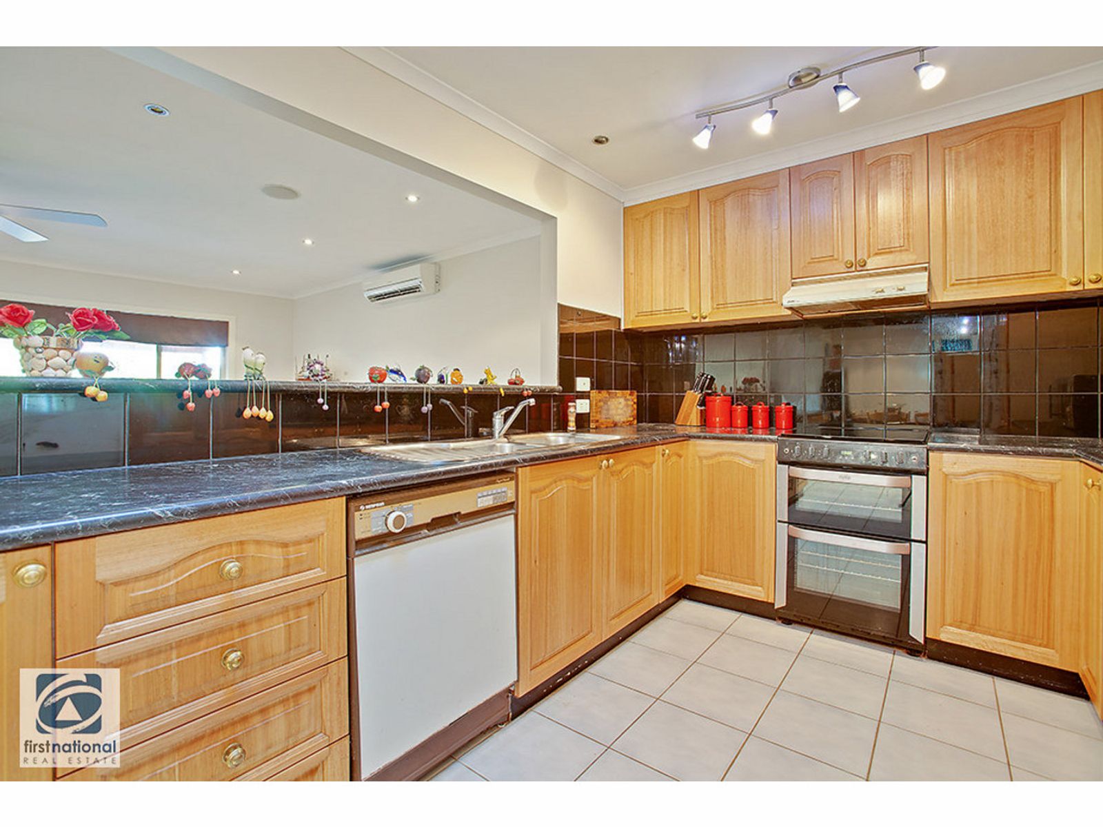 282 Sutton Street, Warragul, VIC 3820, Warragul - Thumbnail 2