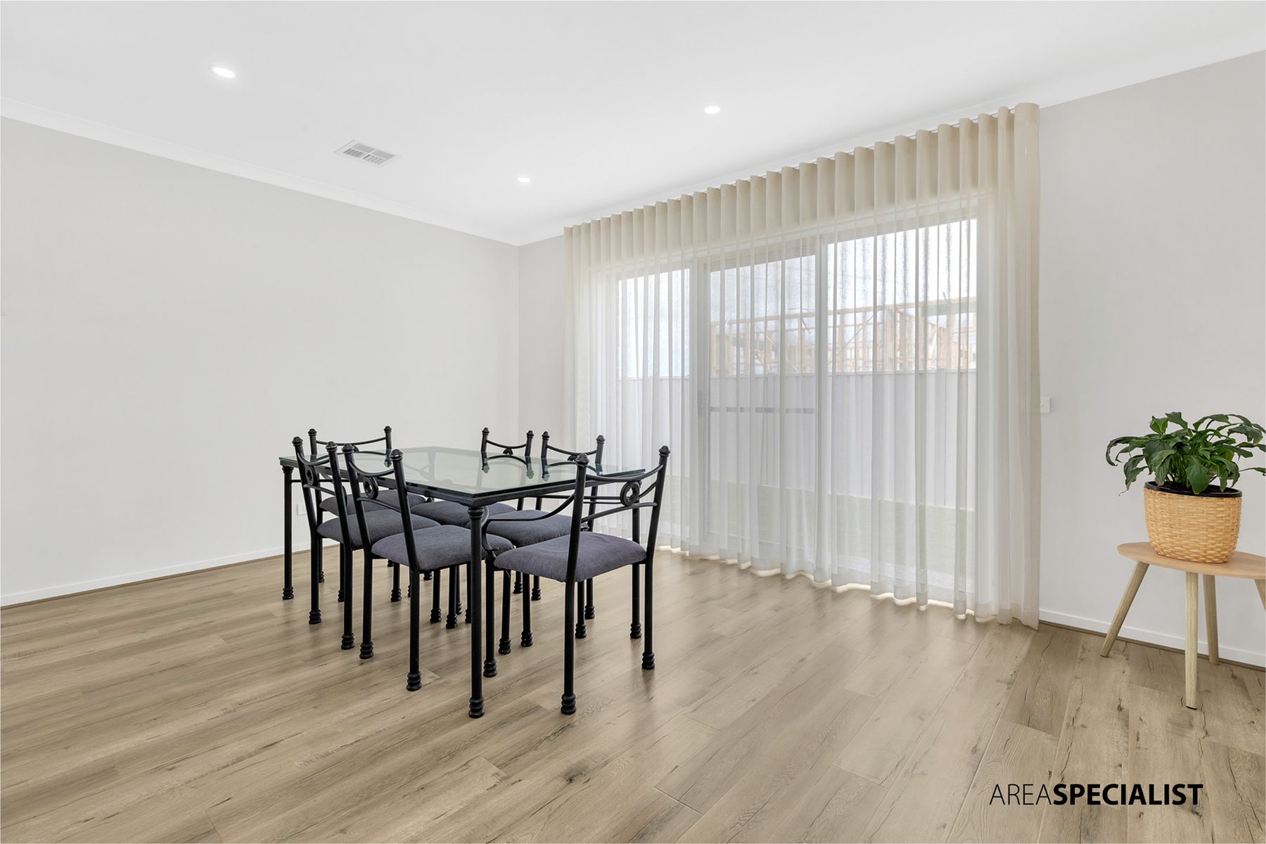 26 Salinga Drive, Werribee, Werribee - Thumbnail 7