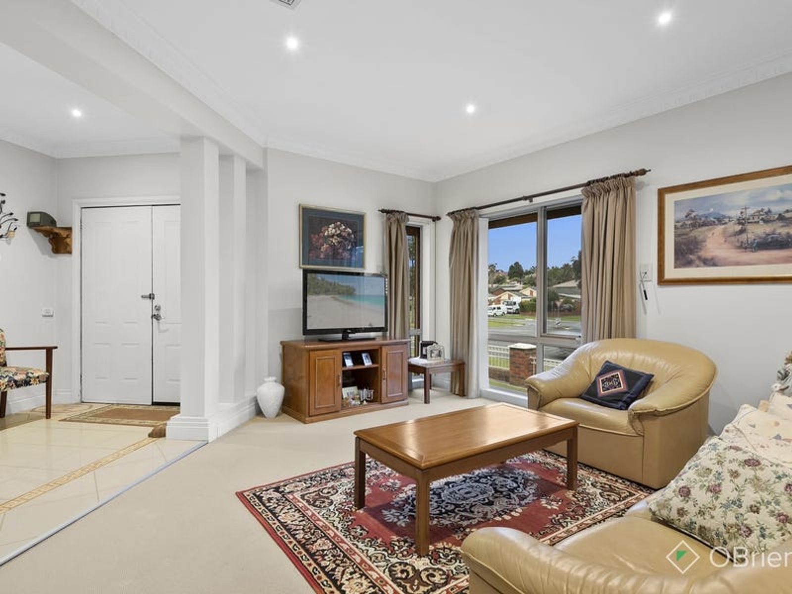 360 James Cook Drive, Endeavour Hills, VIC 3802, Endeavour Hills - Thumbnail 5