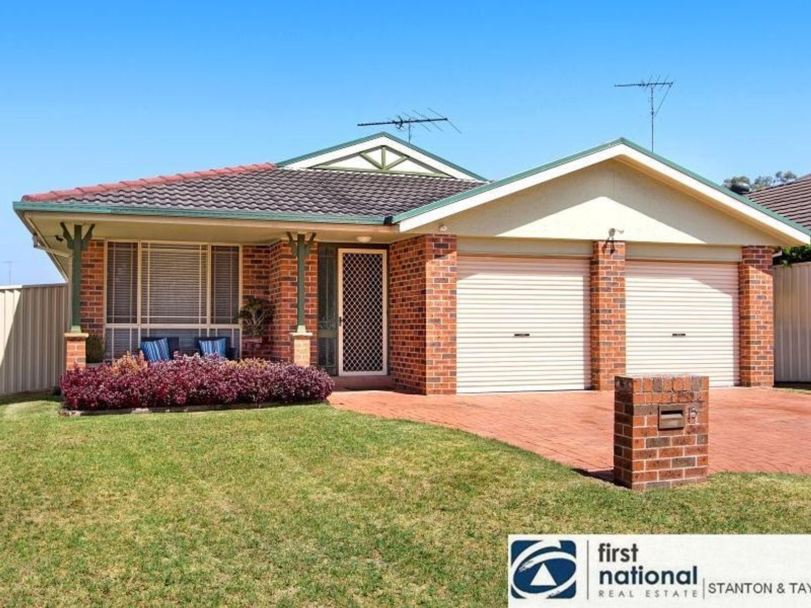 15 Barrett Place, Cranebrook - Thumbnail 3