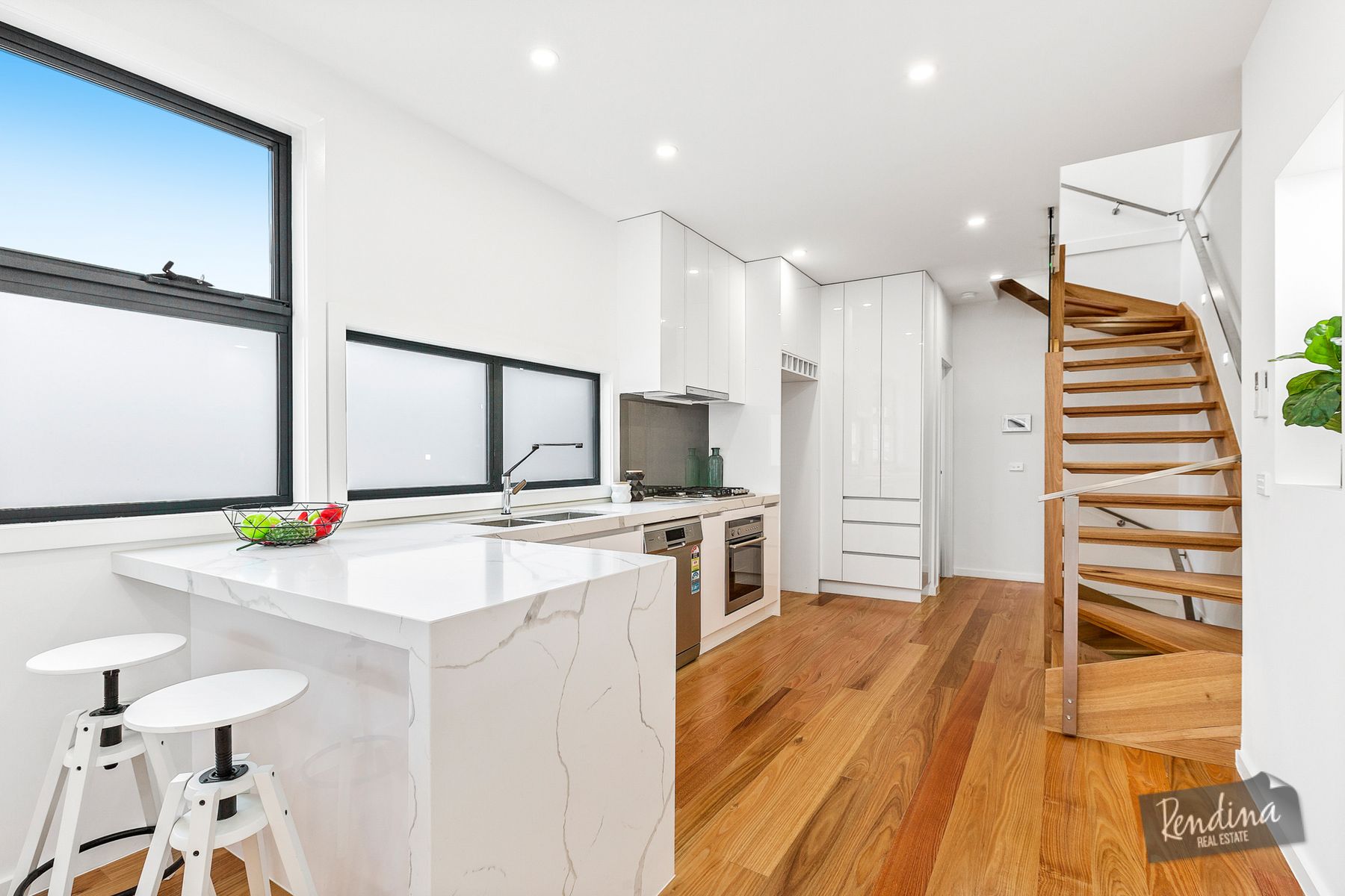 14A Hunter Street, Richmond - Thumbnail 2