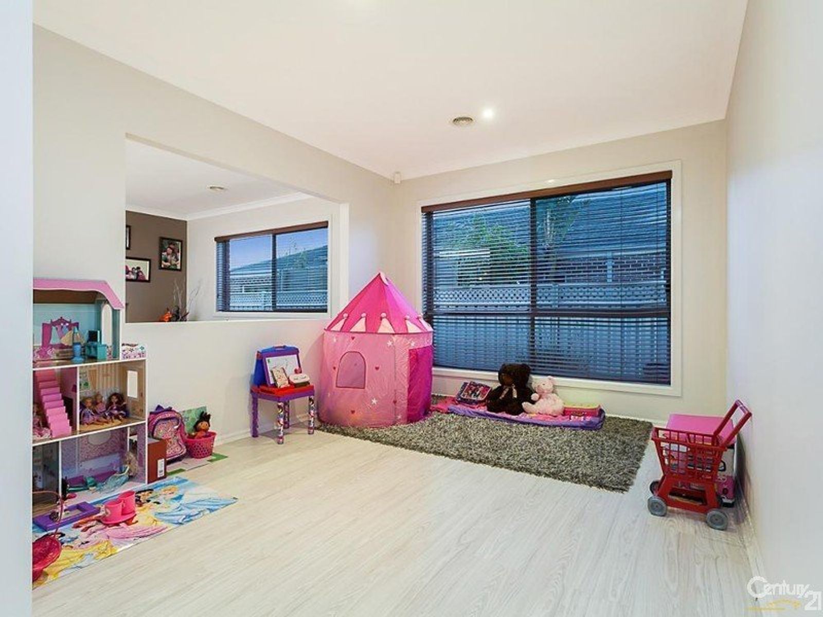 9 Thenford Close, Cranbourne East - Thumbnail 7