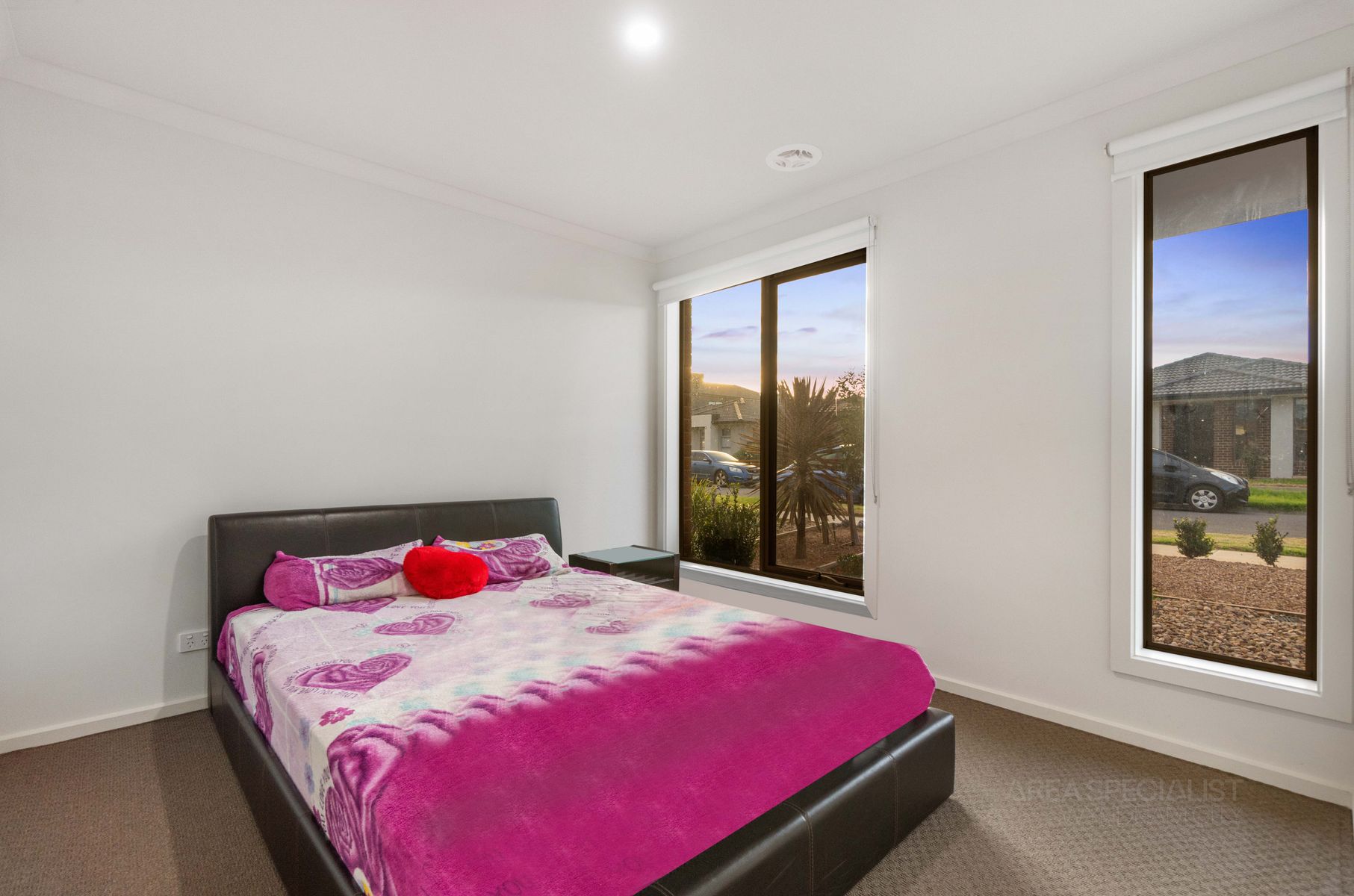 34 Indura Drive, Werribee, VIC 3030, Werribee - Thumbnail 6