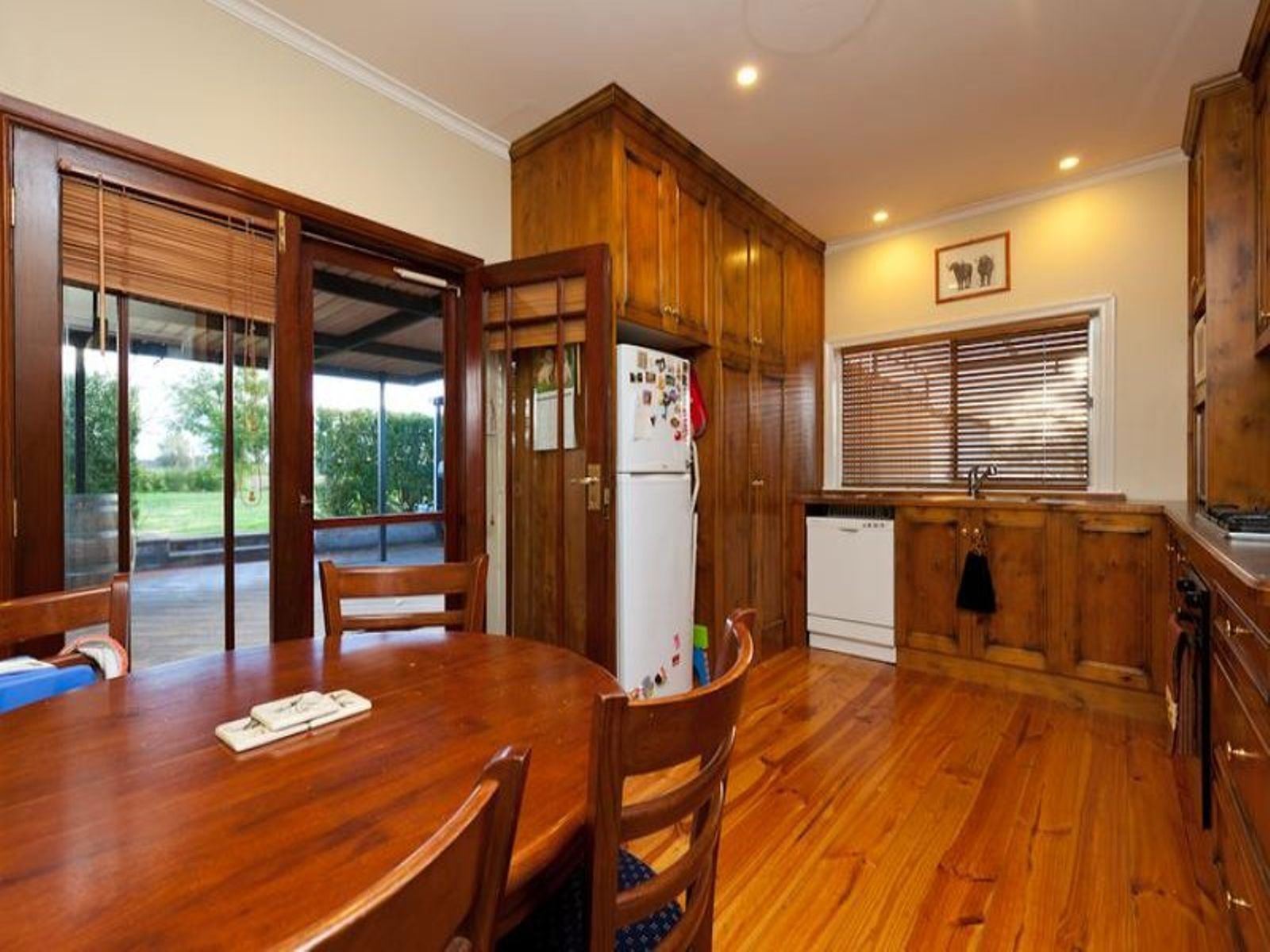 544 Cureton Avenue, Nichols Point - Thumbnail 7