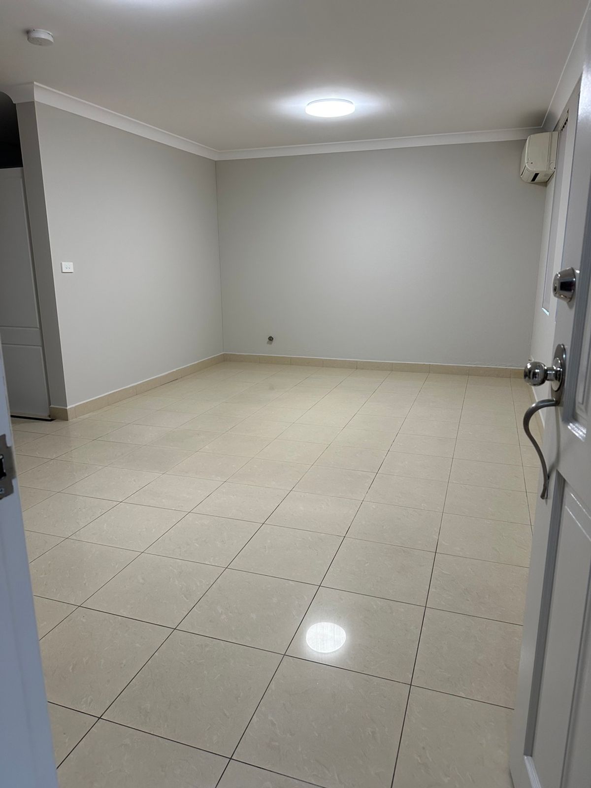 3/18 Rickard Street, Guildford NSW 2161, Guildford - Thumbnail 2