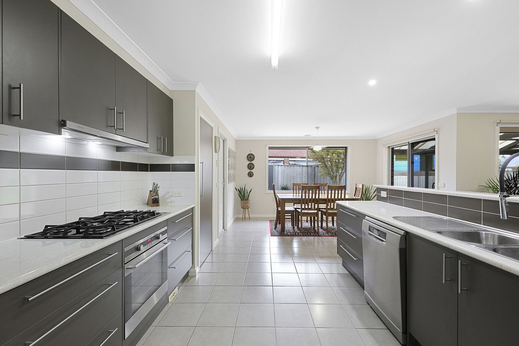 30 Howard Street, Warragul, VIC 3820, Warragul - Thumbnail 3
