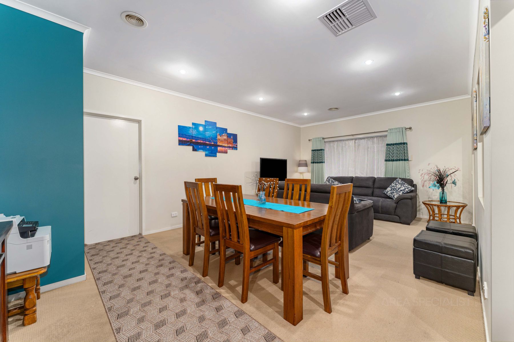 8 Earlston Place, Craigieburn, VIC 3064, Craigieburn - Thumbnail 7
