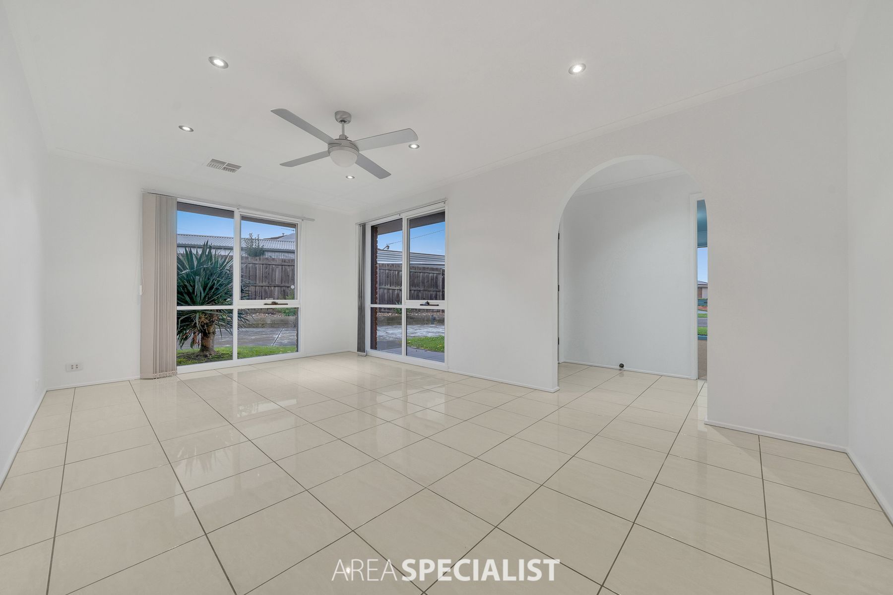 13 Medinah Rise, Hampton Park, VIC 3976, Hampton Park - Thumbnail 3