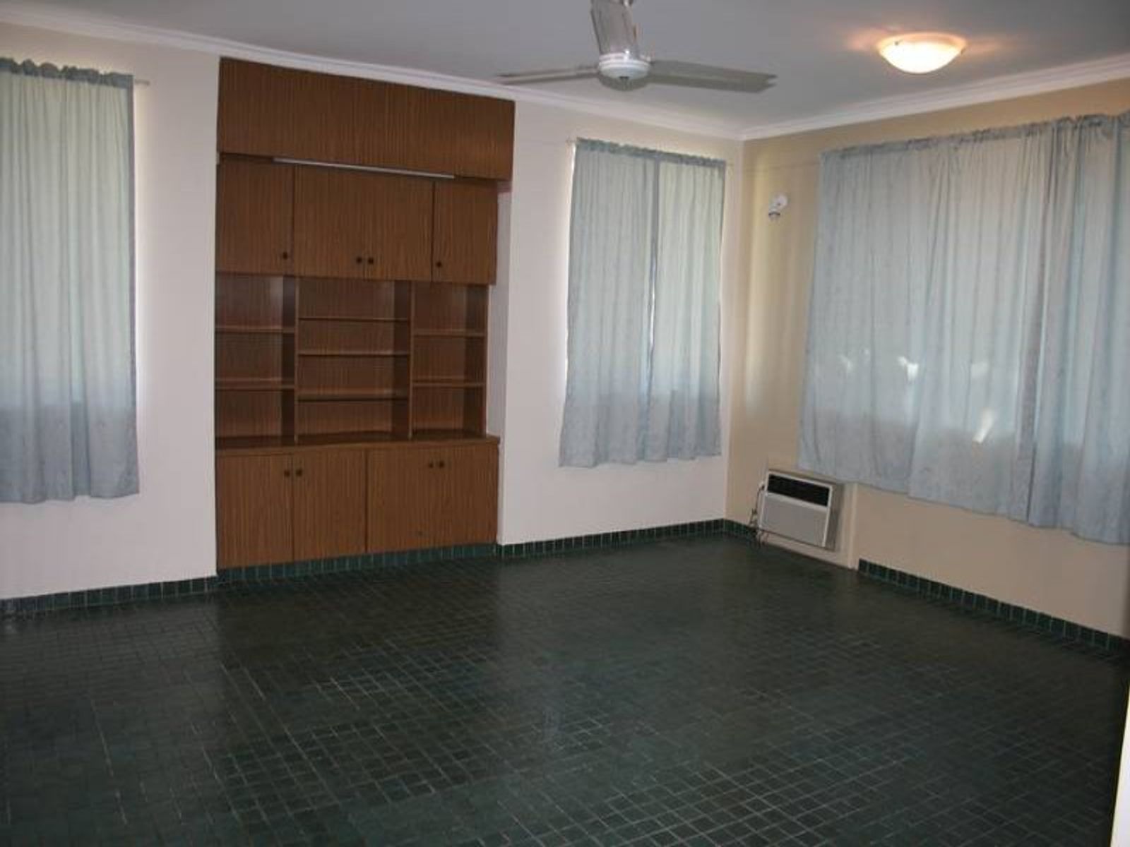 10 Alstonia Street, Nightcliff NT 0810, Nightcliff - Thumbnail 3