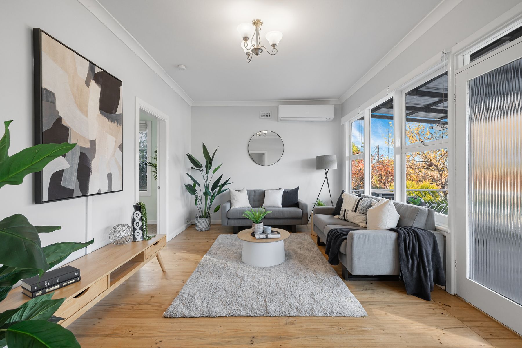 8 Cassidy Street, Queanbeyan - Thumbnail 3