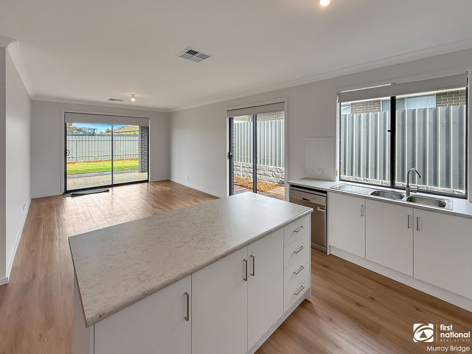 21 Grassmere Dr, Murray Bridge SA 5253, Murray Bridge - Thumbnail 3