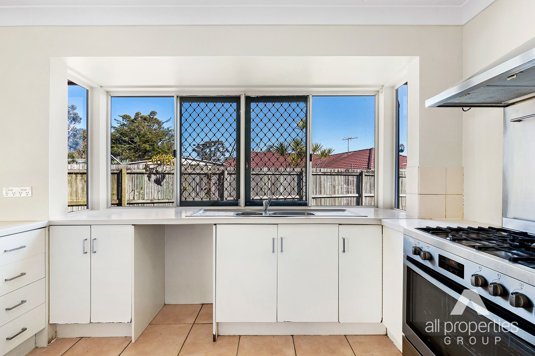 130 Macarthy Road, Marsden QLD 4132, Marsden - Thumbnail 2