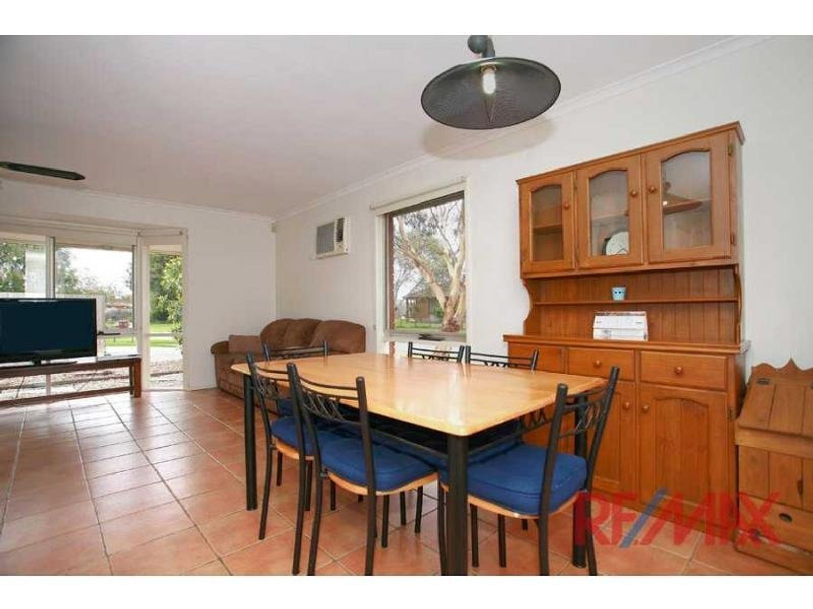 40 Gipps Crescent, Cranbourne, VIC 3977, Cranbourne - Thumbnail 5
