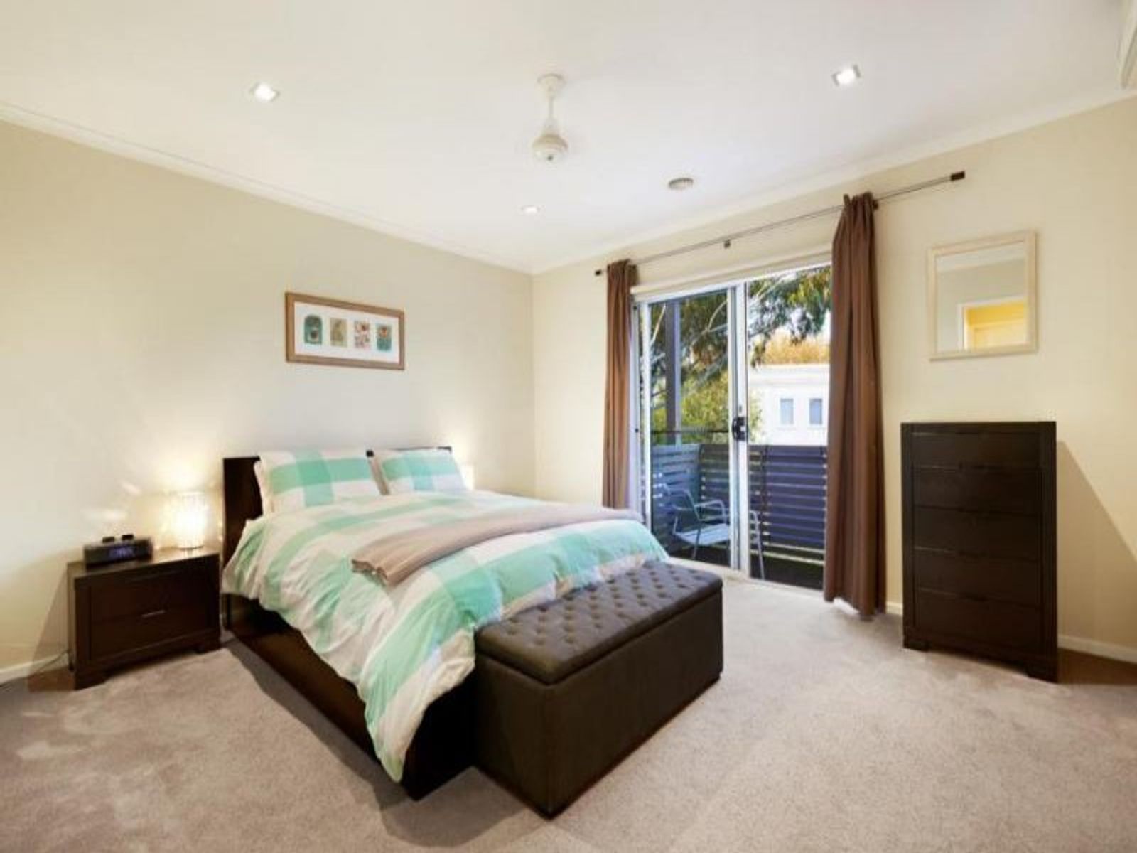 125 The Crescent, Kensington - Thumbnail 8