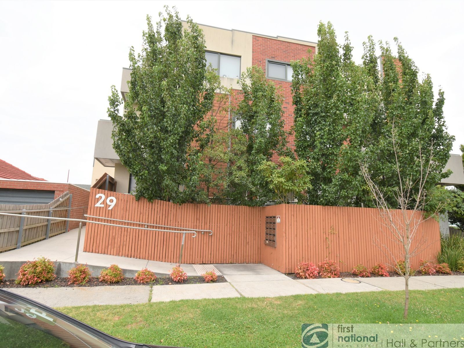 12/29 Albert Avenue, Springvale VIC 3171