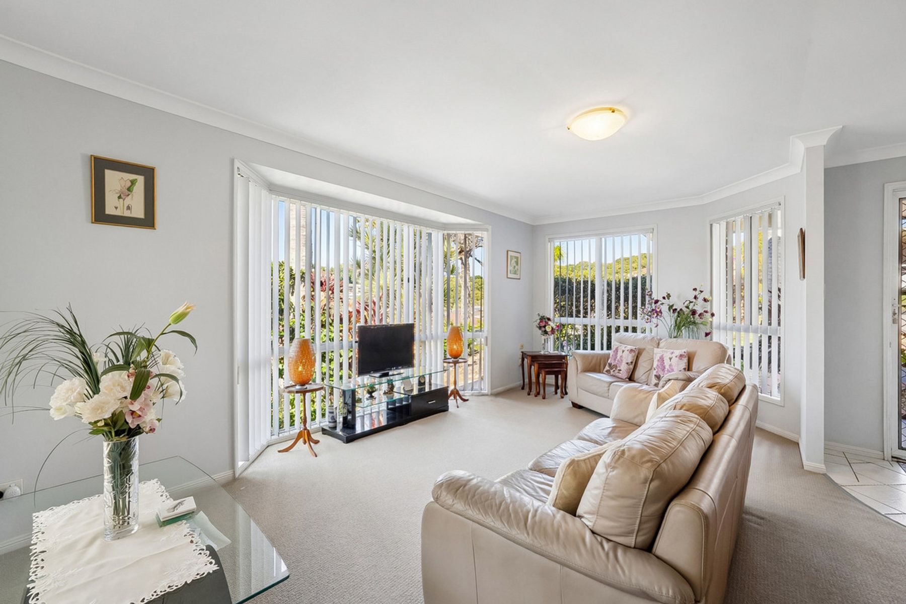 87 Lochlomond Drive, Banora Point - Image 1