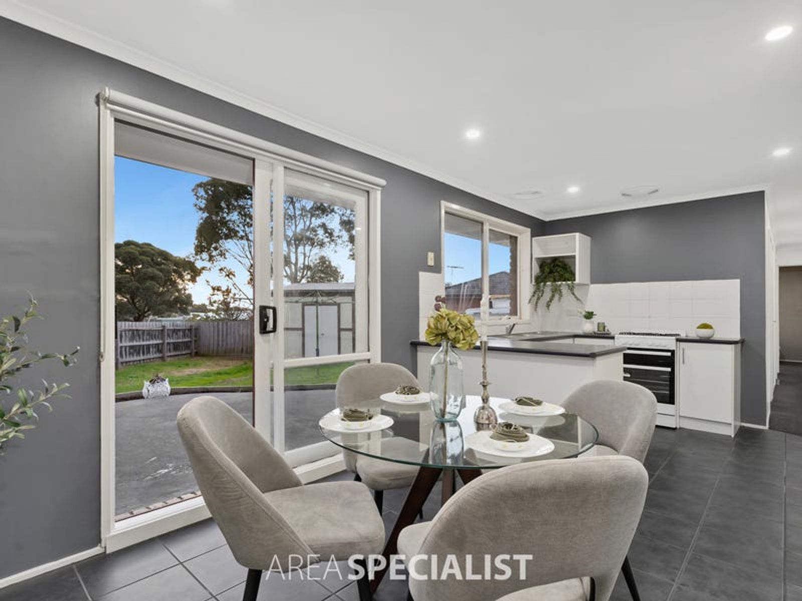 13 Kerrison Drive, Hampton Park, VIC 3976, Hampton Park - Thumbnail 6