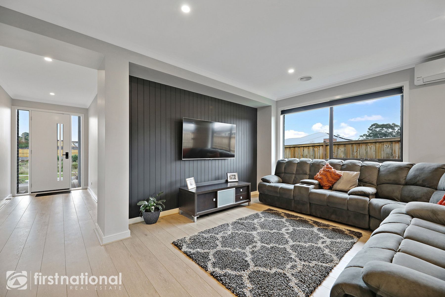 28 Bailey Road, Warragul, VIC 3820, Warragul - Thumbnail 3