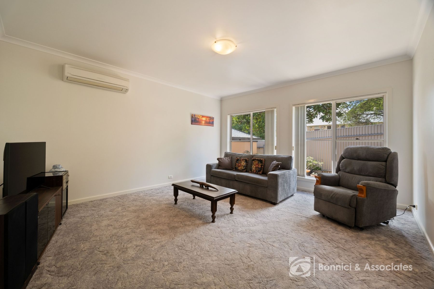 2/9 Priory Lane, Beechworth VIC 3747, Beechworth - Thumbnail 3