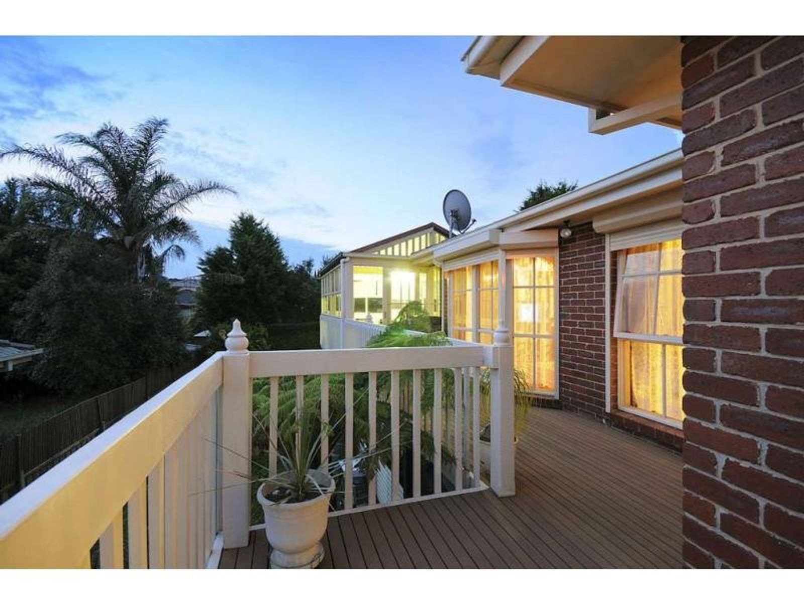 7 Hanna Drive, Endeavour Hills, VIC 3802, Endeavour Hills - Thumbnail 7
