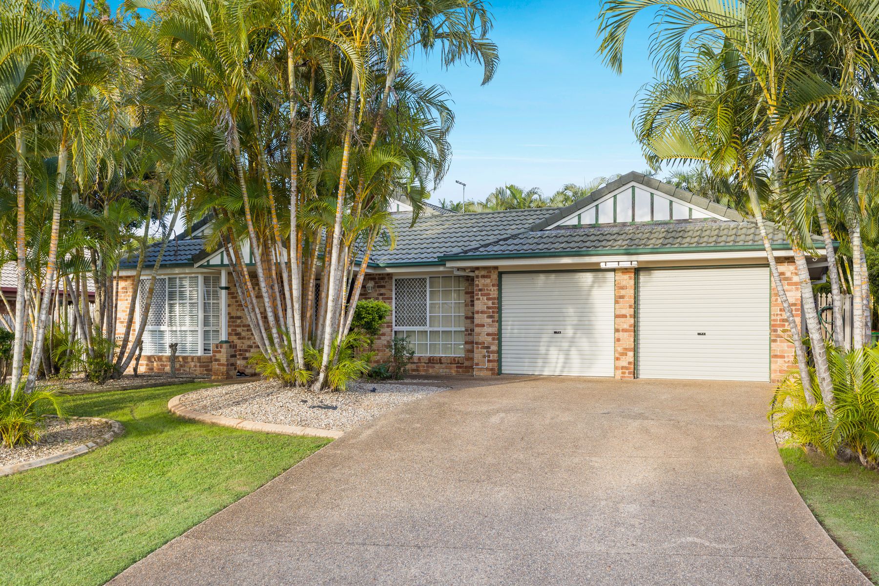 10 Palmerston Place, Victoria Point QLD 4165