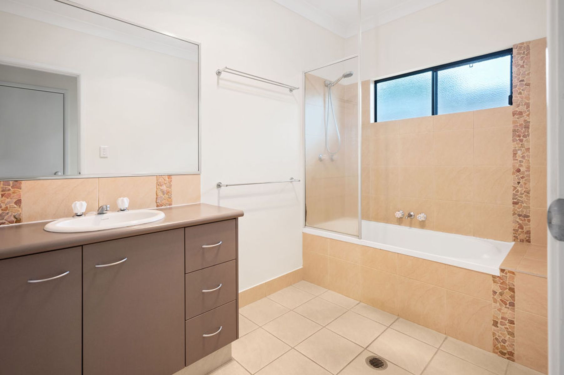 19 Jannina Drive, Atherton QLD 4883, Atherton - Thumbnail 7