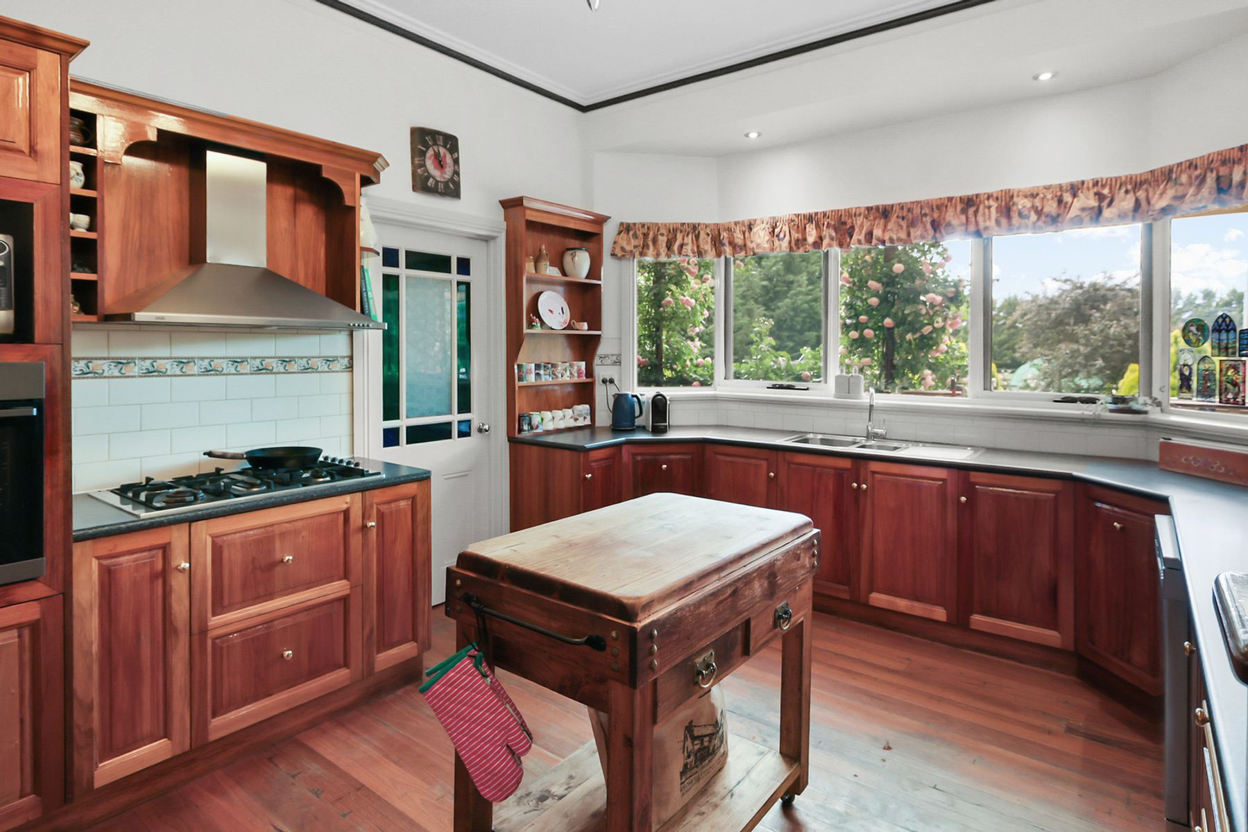 50 Blakeville Road, Ballan VIC 3342, Ballan - Thumbnail 4