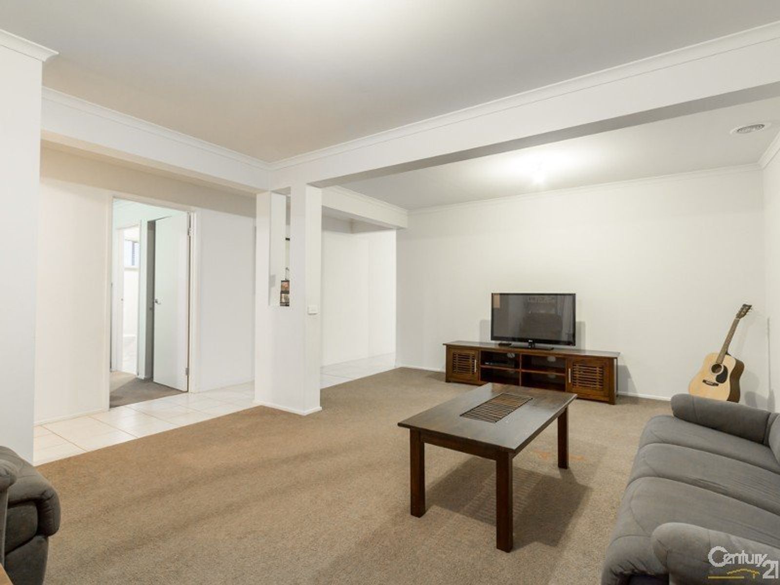 21 Maddock Drive, Cranbourne East - Thumbnail 6